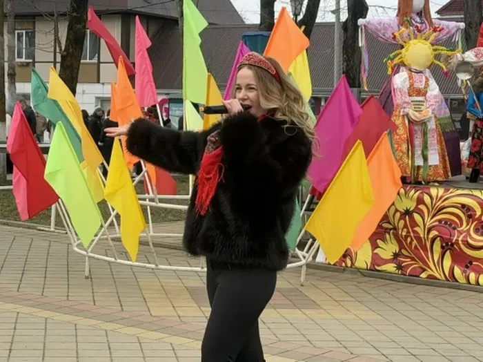 alqRQwi0fXz1MF7Uj-_6AmRiO0KnA3mtvjfTY3DYSbENXnVJWFoeJd2p-z7et5dGbuJW0sYDrOzhnHUzTX3QgYBi